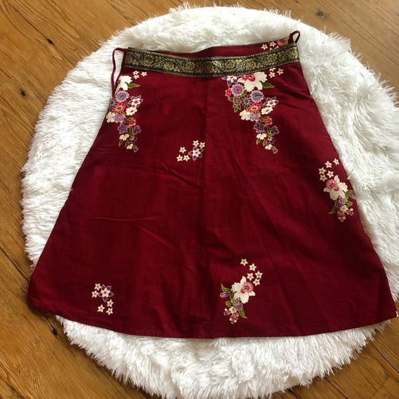 Floral Wrap Skirt - Picture 7 of 11